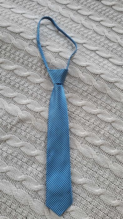 Галстуки для школы . Цена за набор, 3шт.