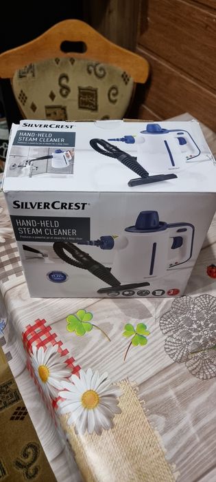 Aparat de curățat cu aburi