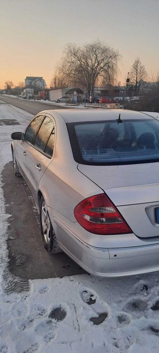Mercedes e class