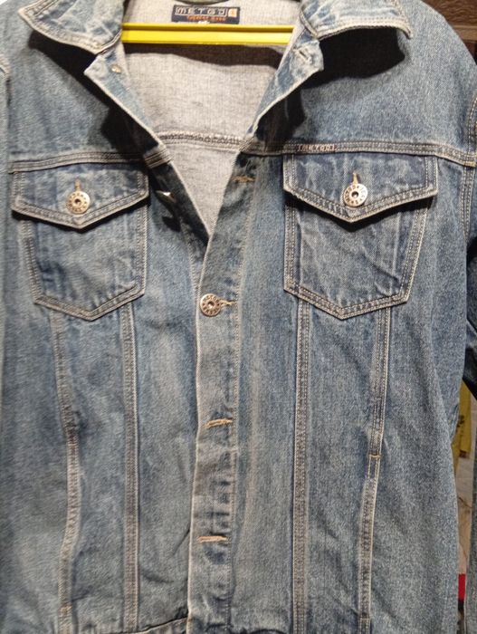 Продам джинсовые куртки