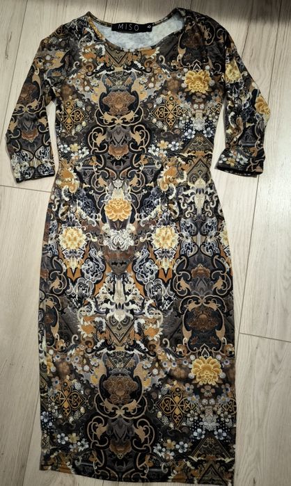 Рокли на марките Terranova , H&M , Miso и други