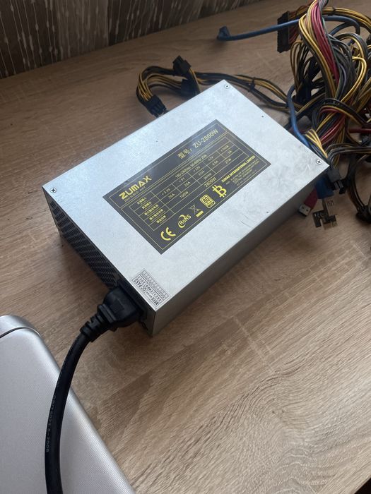 Блок питания Zumax 2800W