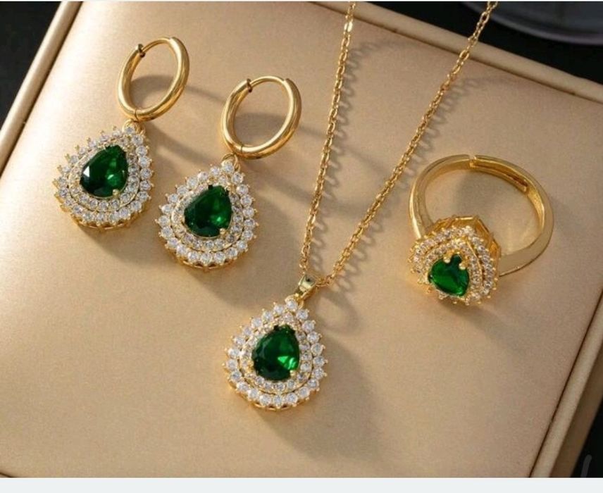 Set placat cu aur nou