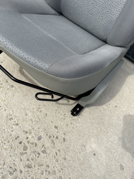 Scaune logan Impecabile