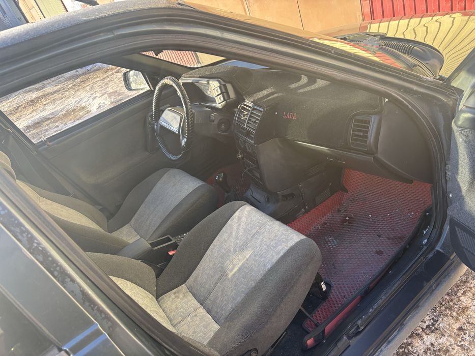 Продам ваз 2112 на ходу