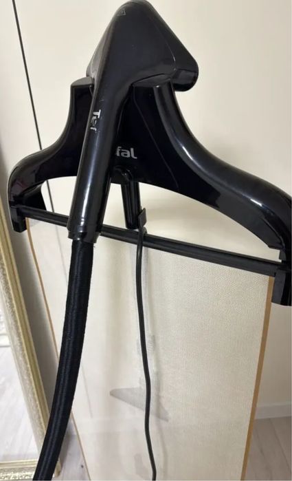 Отпариватель Тефаль, паровый утюг