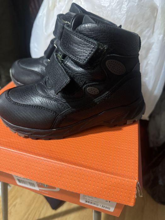 Продам обувь зимнюю для мальчиков, кожа