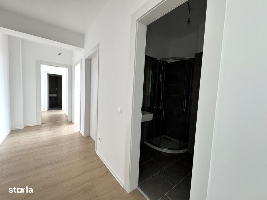 Apartament 4 camere Bucatarie inchisa-100 mp utili. Atria Urban Resort
