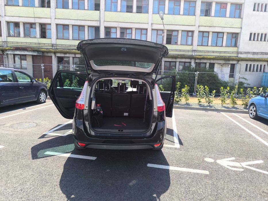 Renault Grand Scenic BOSE