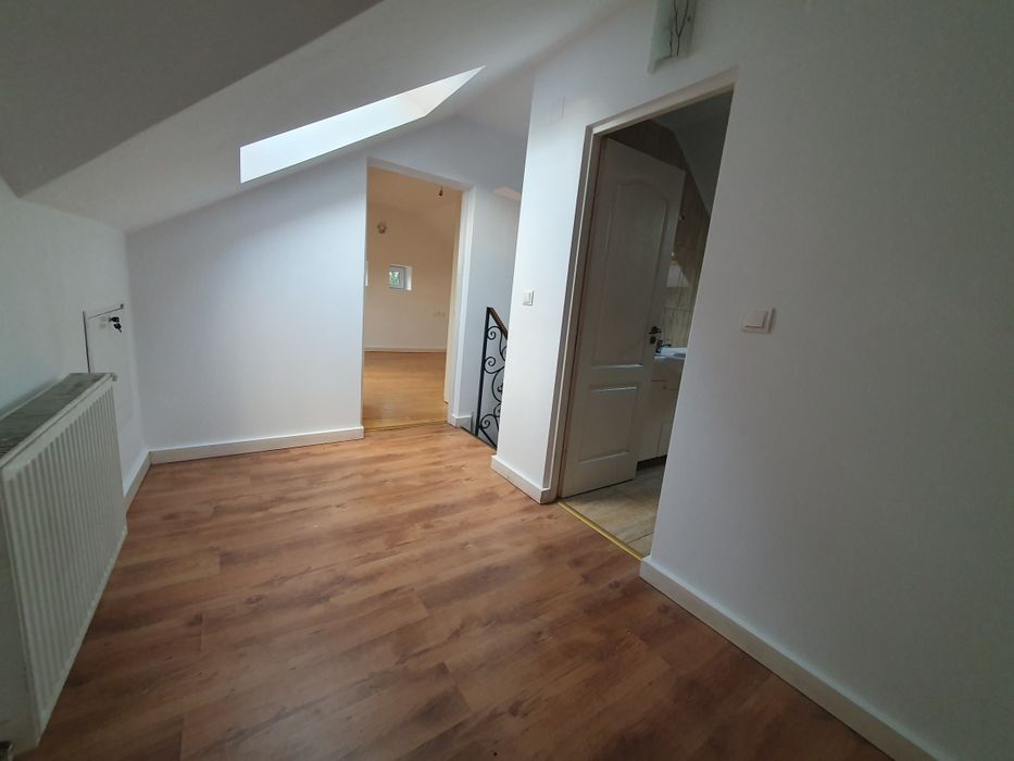 Închiriez apartament/birou la casa zona CBC/Farmec