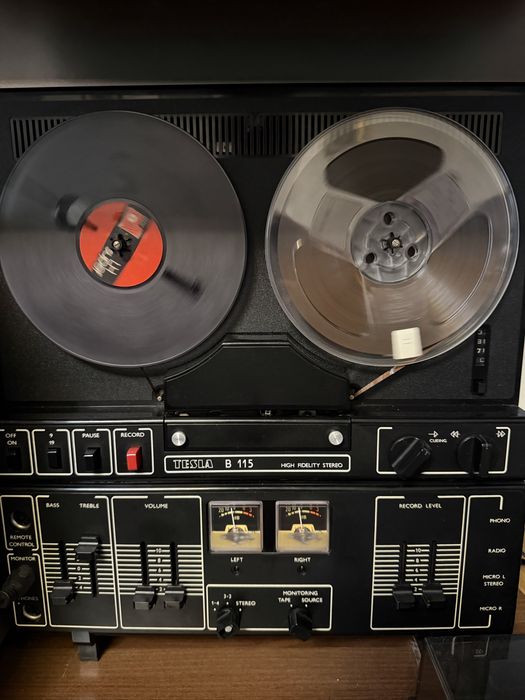 Magnetofon Tesla B115