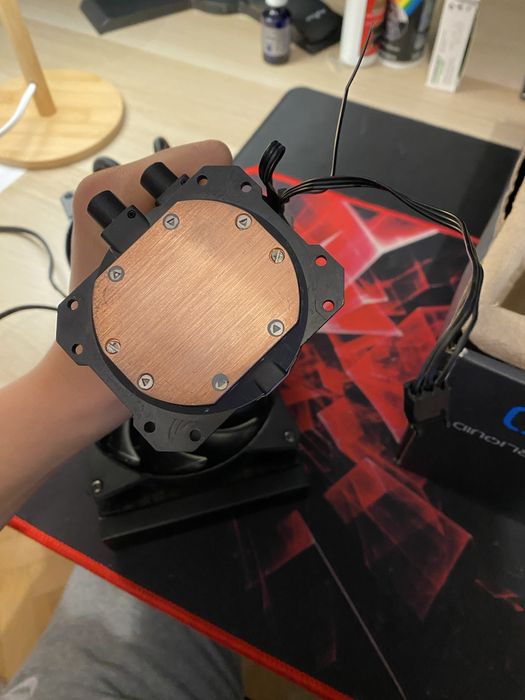 Cooler AIO apa MasterLiquid 240