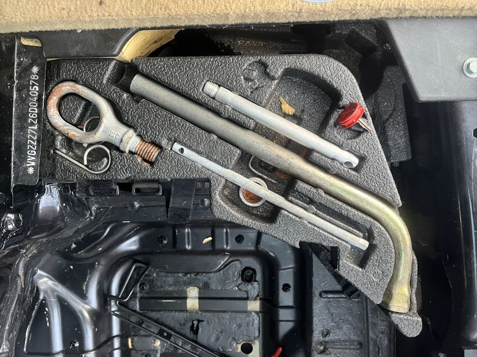 Vw Touareg 3.0D BKS 225кс. na chasti Туарег на части