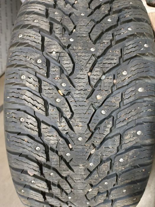 Продам комплект дисков R 21 с зимней резиной