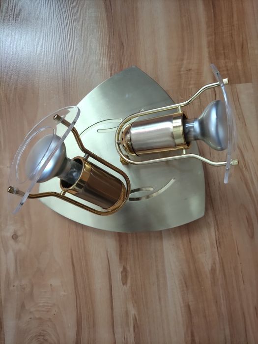 Полилей.           .