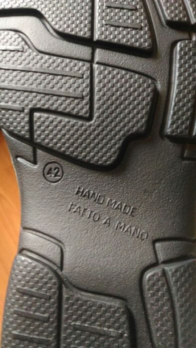 Ghete piele in stare perfecta