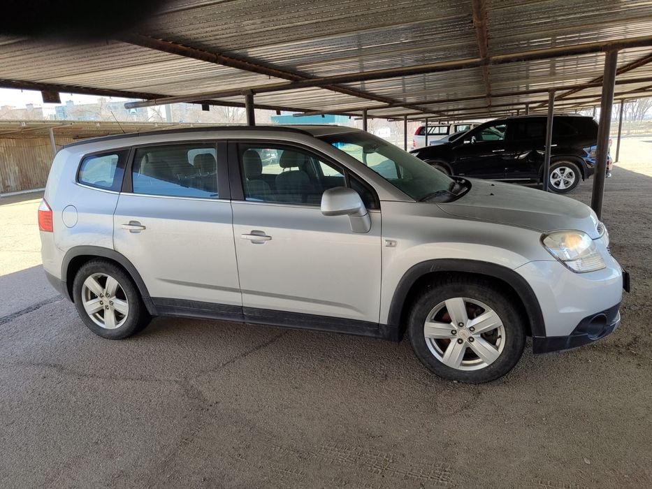 Шевроле Орландо 2013