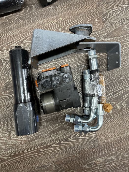 Комплект переоборудование рулевого управления К700 701