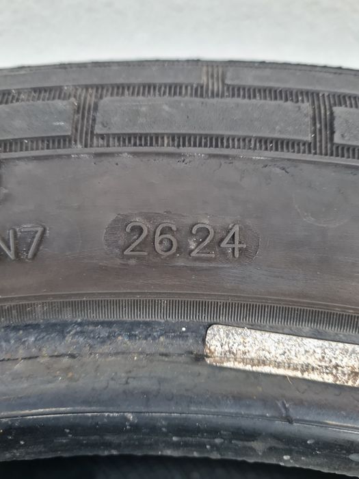 Зимни гуми за Бус 2 броя RADAR Argontine 225 55 R17 C дот 2624