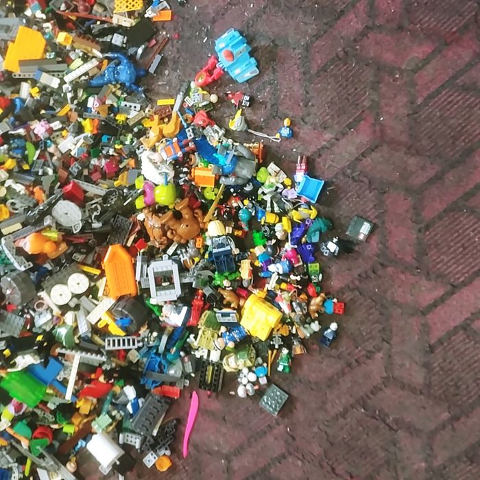 Лего продам расипю 24 кг