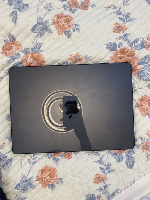 Macbook M4 Apple