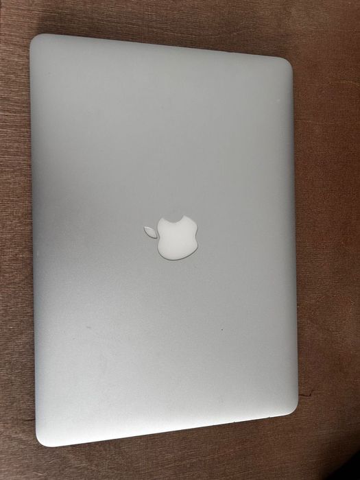 Продается MacBook Air (13 дюймов, 2017):