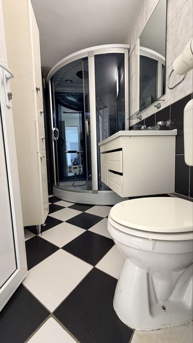 Proprietar  2 camere Brancoveanu 5/8 61mp  bl 1986 2 minute parc metrou luminos