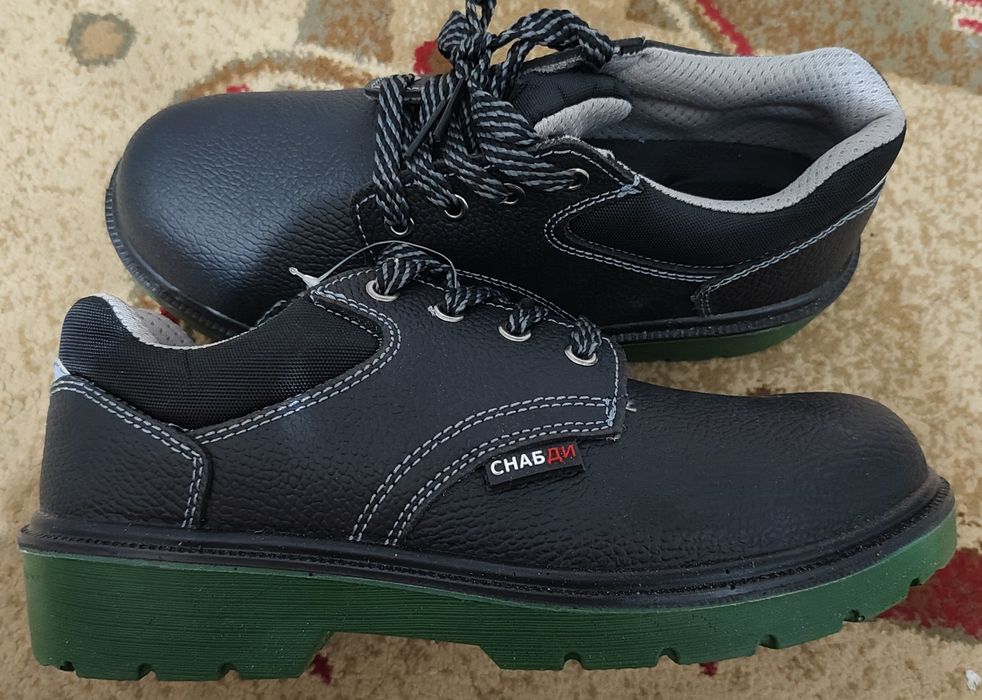 продам полуботинки
