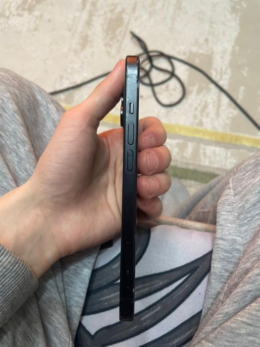 Айфон 15 , 128гб