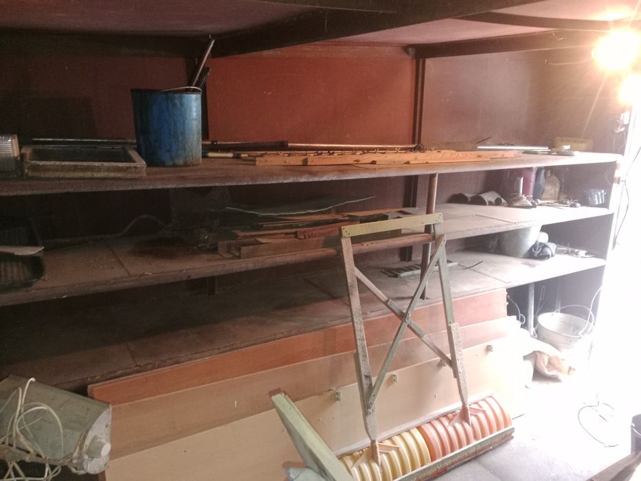 Продам железный гараж