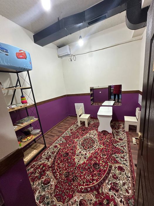 Ko‘kcha masjidi yonida 90 m² podval ijaraga beriladi