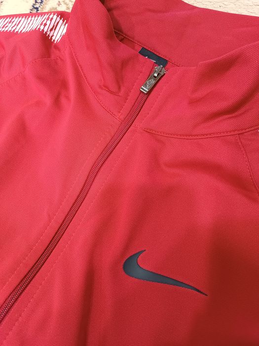 Спортивный костюм Nike