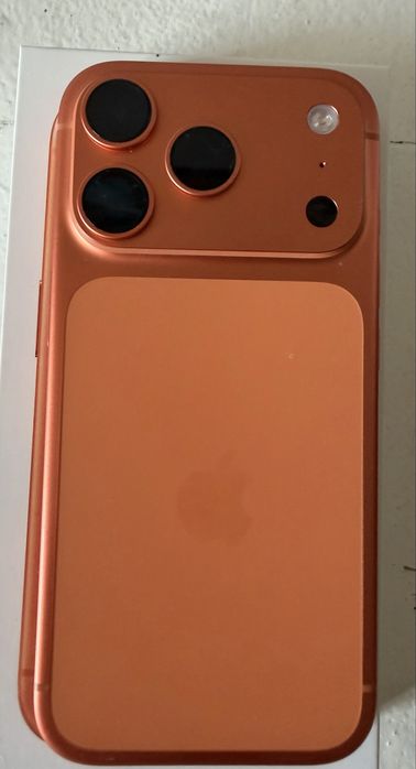Iphone 17 pro 256 GB!!! Гаранция от Йетел