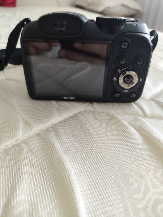Фотоаппарат Fujifilm FinePix S1800