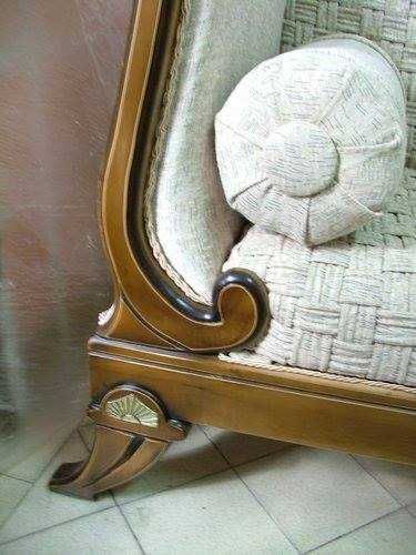 Къщички  и легла за кучета , котки и птици