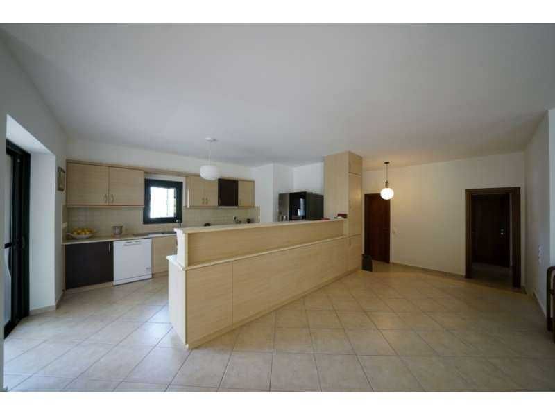 Дава се под наем Двустаен апартамент в София, Гео Милев - 88 кв.м за 420 € - Снимка #8