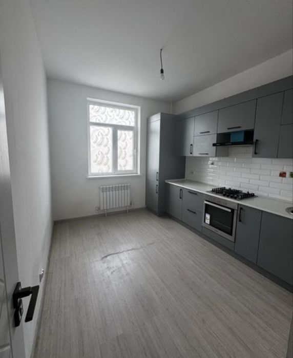 Продается 2-ух комнатная квартира в Ассалом  Сохил (Узбум) 25/13