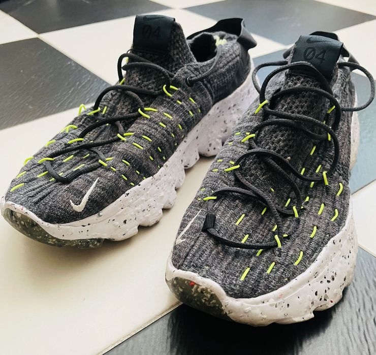 Маратонки Nike Space Hippie 04 Сив