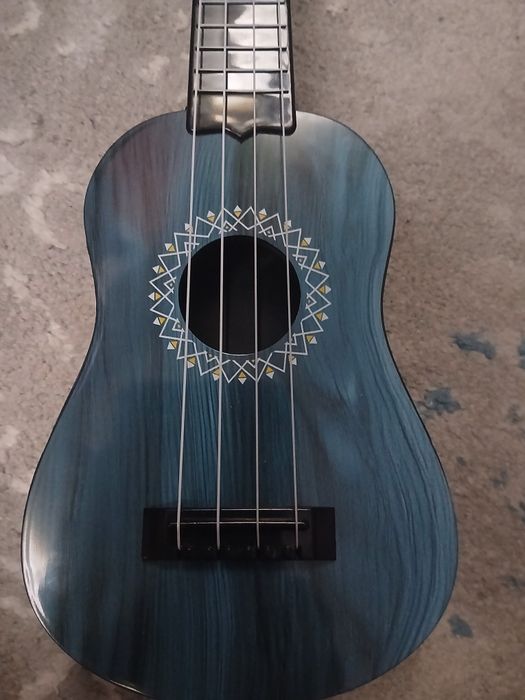 Укелеле мини класный