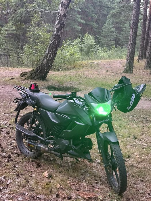 Продам мотоцикл champ 125cc на ходу