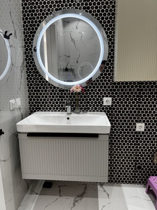 Зеркало с подсветкой