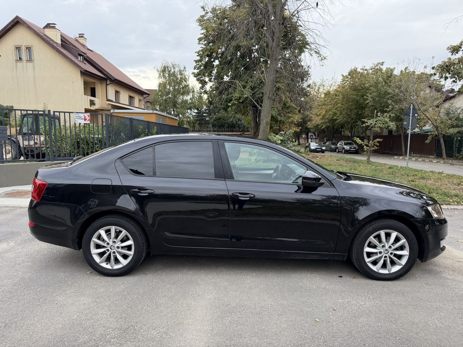SKODA Octavia 2015 — imagine 5