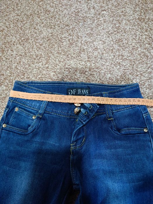 Джинсы новые 2шт