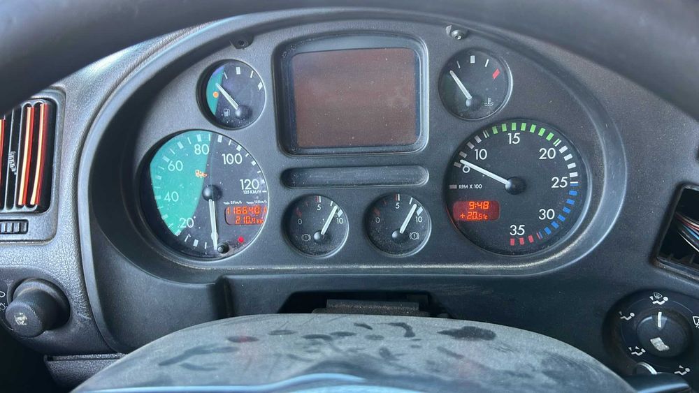 Camion DAF LF 55.250 Prelată / 11,5 Tone Sarcină Utilă / 250 CP / 2007 + Video