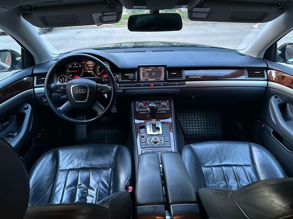 Vând Audi A8 D3 2007