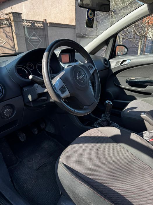 Opel Corsa D 1.7 CDTI diesel