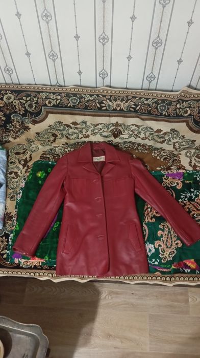 Женские сюртуки кожаные