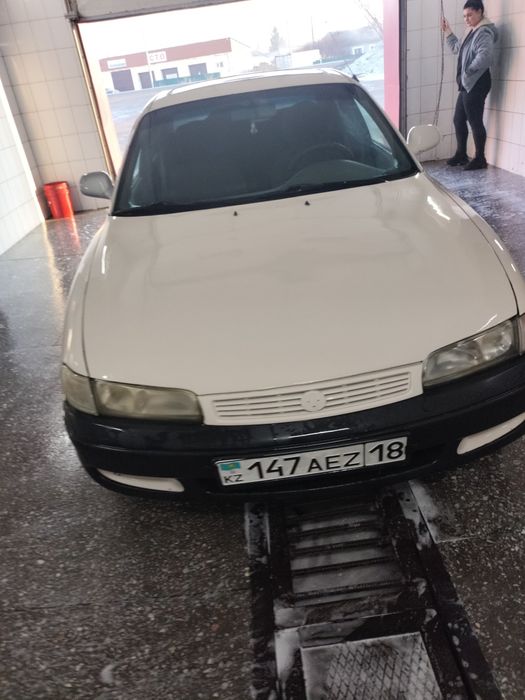 Продаю мазду 626