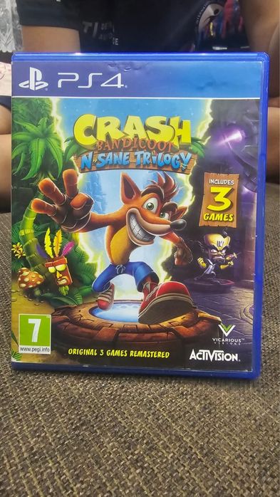 продаю гарнитуру для пс4