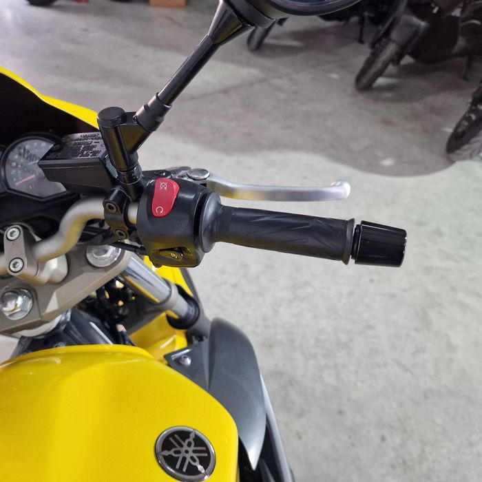 Motocicleta Yamaha XJ6 | Y05364 | motomus.ro